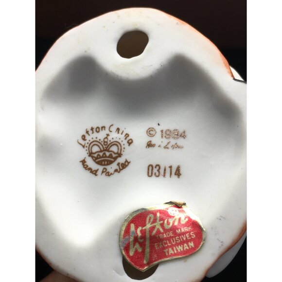 Vtg Lefton China Pilgrims Girl & Boy Praying Figurines Thanksgiving Painted 1984 - Picture 7 of 15